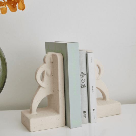 Lyla Speckled Clay Bookend Set