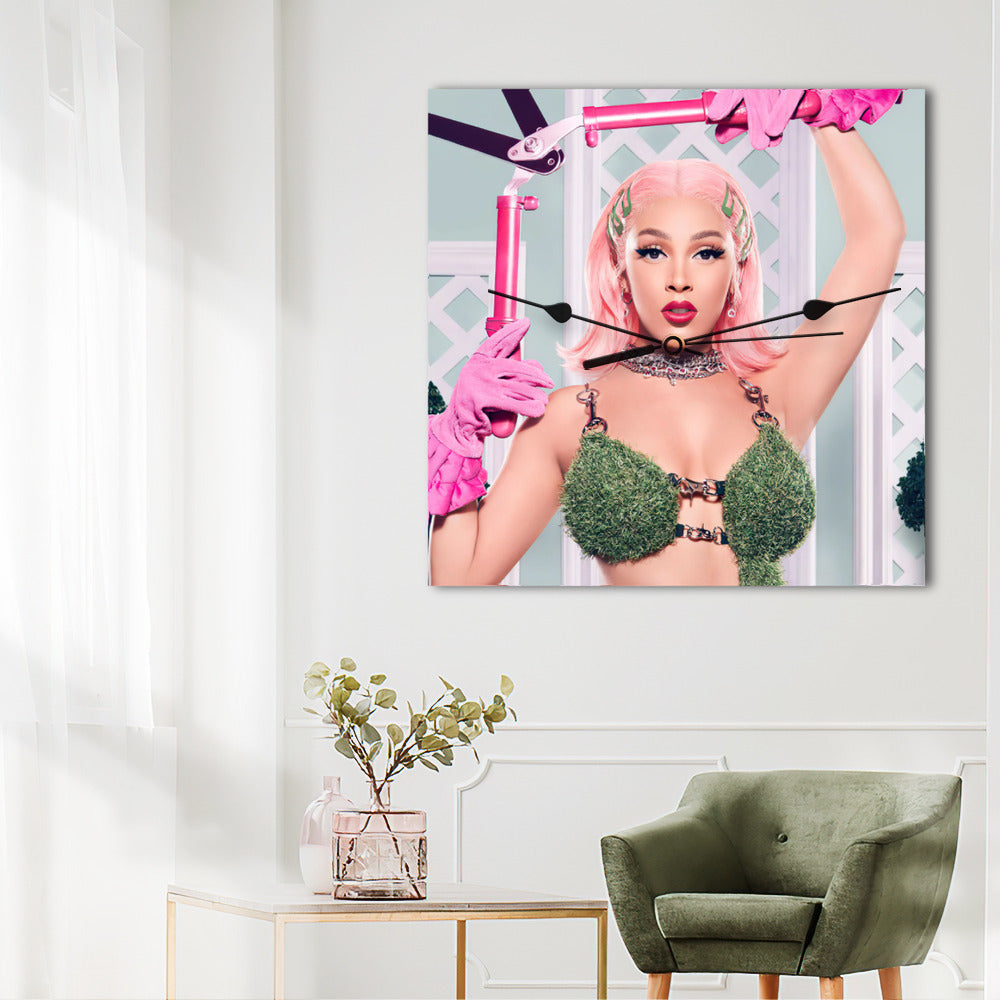 Doja Cat Wall Clock Home Decor Wall Clock Gifts for Doja Cat Fans British GQ Wall Clock