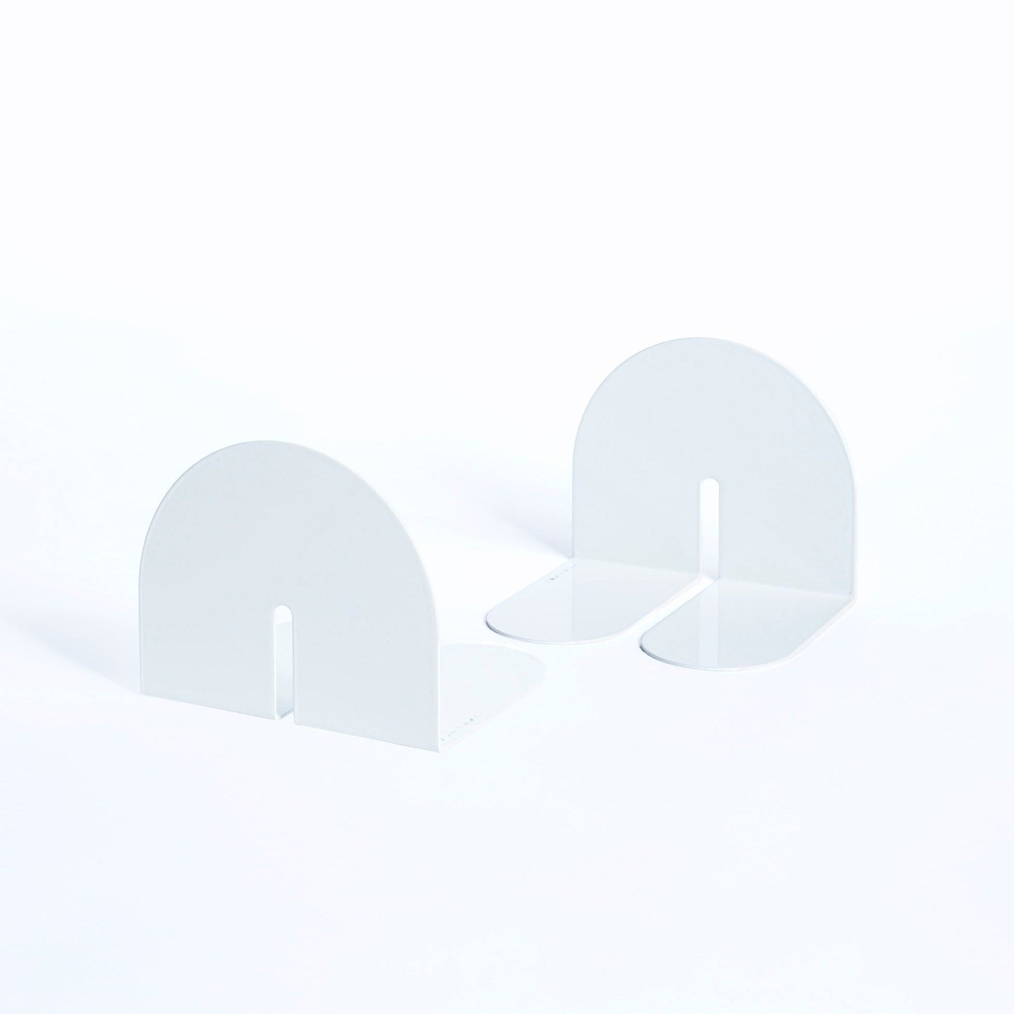 Large Cool White Dumbo Bookend - Set of 2 Bookends & Paperweights Tortuga Forma